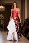 Bustier cuir brodé avec jupe à fleur