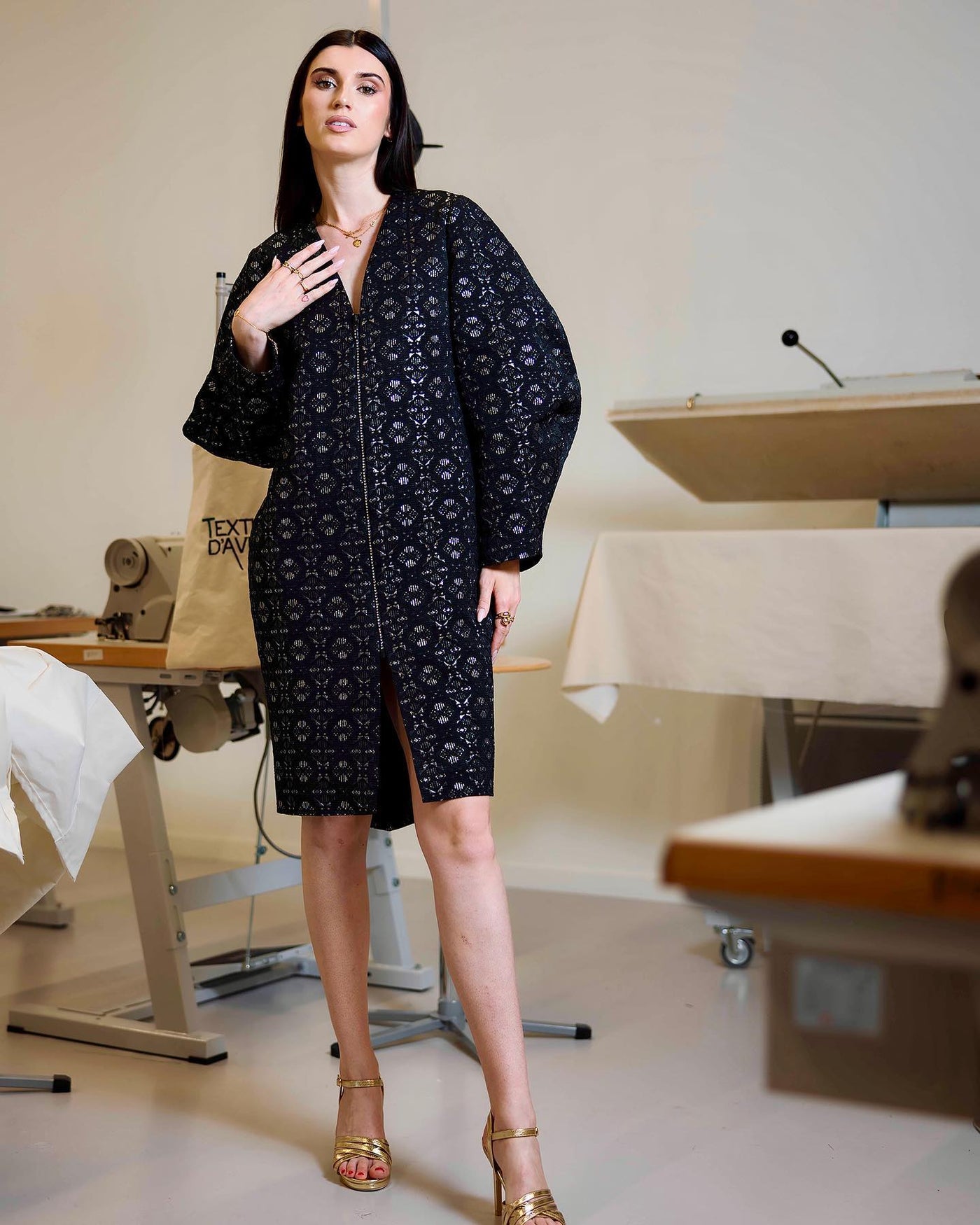 Éclipse — Robe cocktail en Jacquard noir et argent